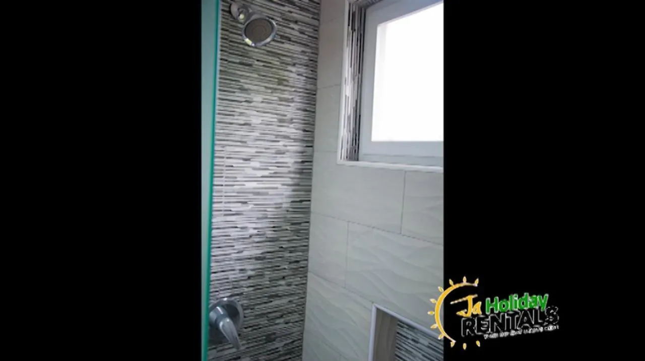 Beautiful 3-Bed House In Saint Catherine Portmore Central Village