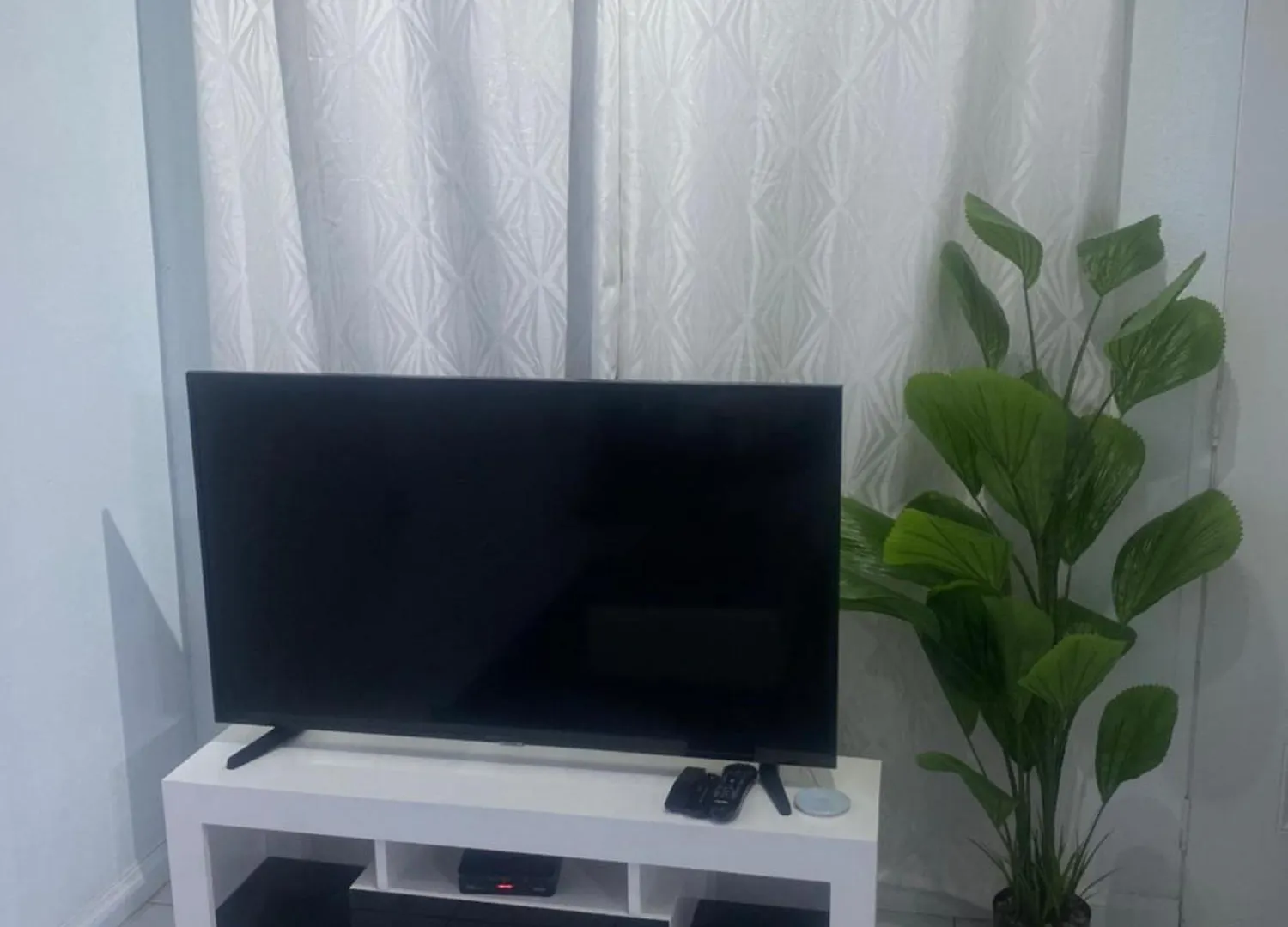 Beautiful 3-Bed House In Saint Catherine Portmore Central Village Jamaica