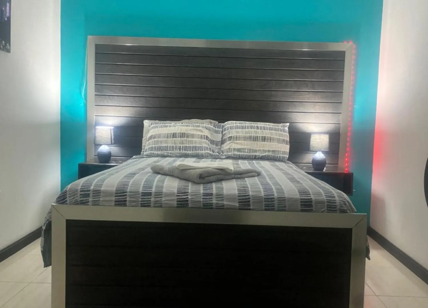Beautiful 3-Bed House In Saint Catherine Portmore Central Village 0*,